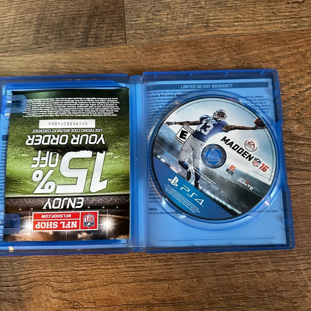 EA Sports Madden NFL 16 PS4 Video Game